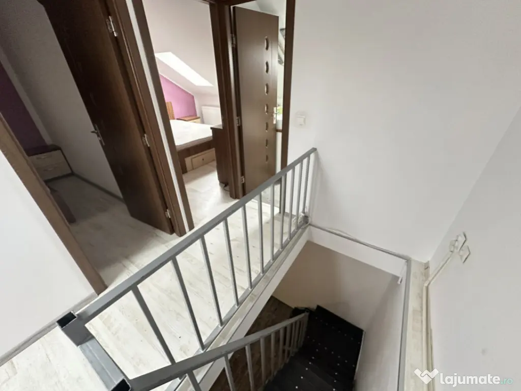 Apartament 3 camere 100mp zona Tilisca 