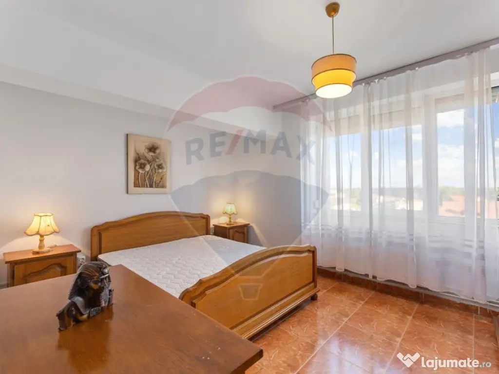 Apartament 3 camere de închiriat în zona Ultracentral/L... 