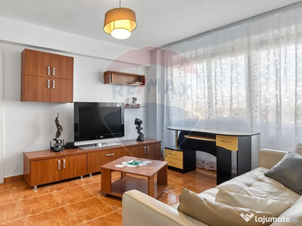 Apartament 3 camere de închiriat în zona Ultracentral/L... 