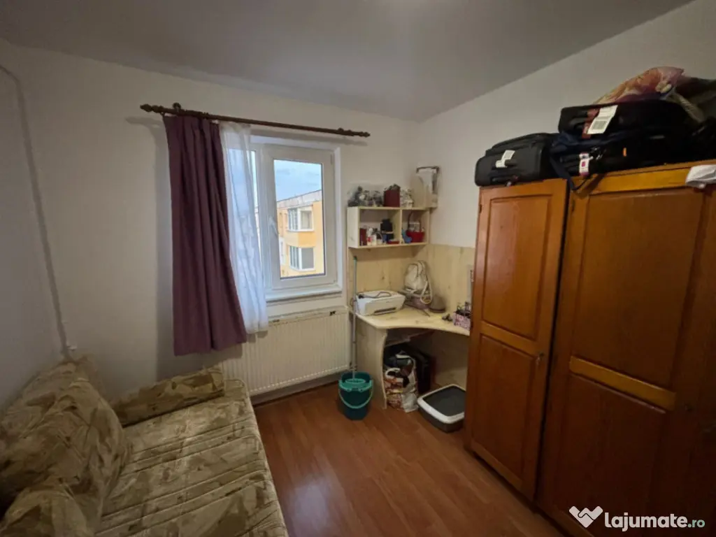 Apartament 2 camere, cu balcon, beci si loc de parcare, situ 