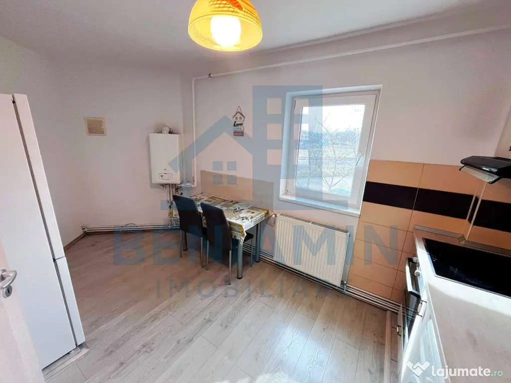 Apartament 2 Camere Decomandat Etaj 1 cu centrala -Tracto... 