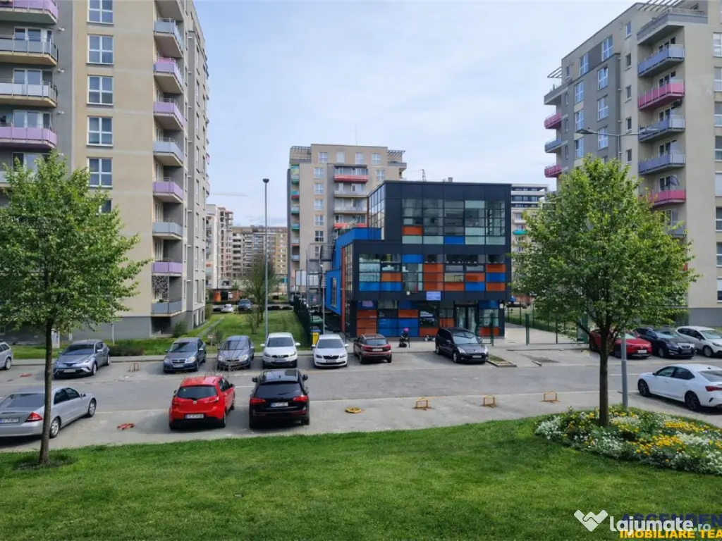 Apartament decomandat, cu parcare subterana, Coresi, Tractor 