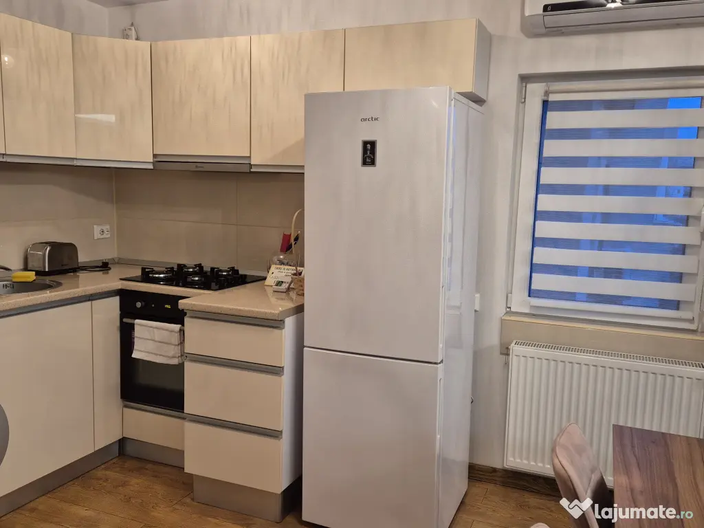 Apartament de Inchiriat 2 cam Decebal 