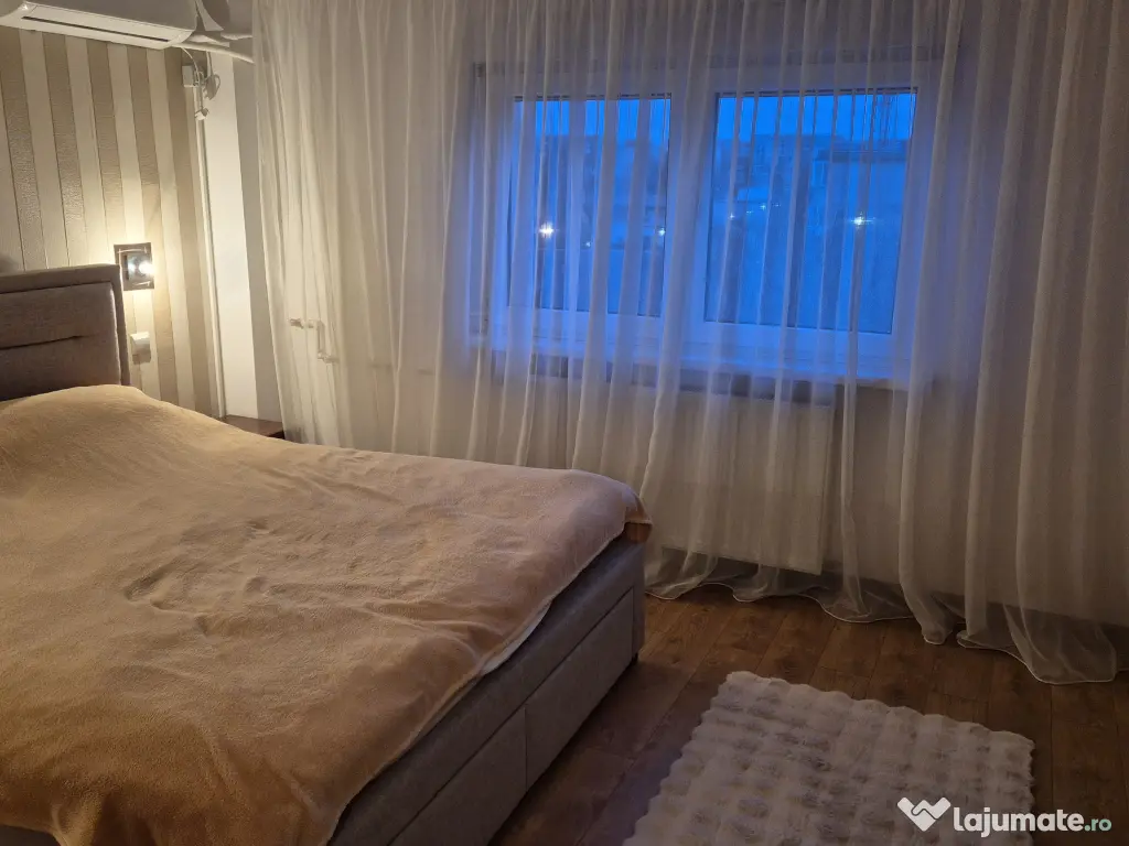 Apartament de Inchiriat 2 cam Decebal 