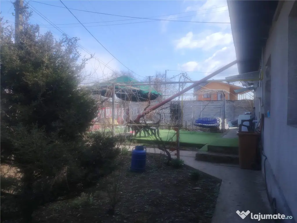 Casa in apropiere de Ploiesti zona foarte buna si linistita 