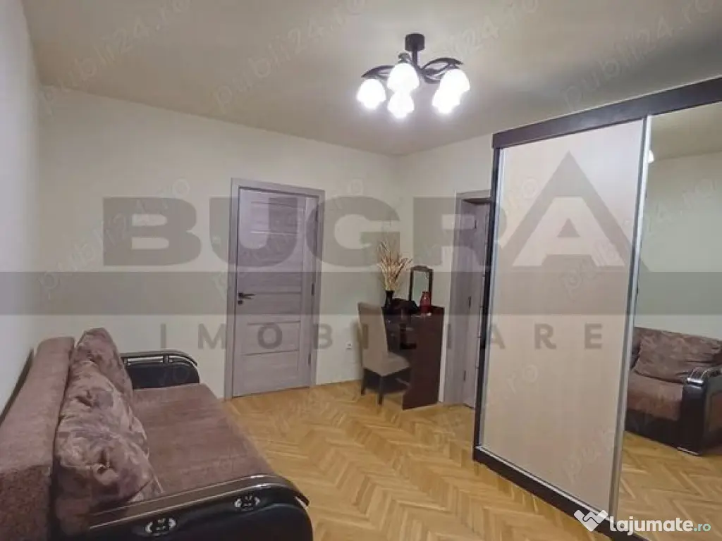 Apartament de 3 camere, decomandat, 65mp, parcare, zona I... 