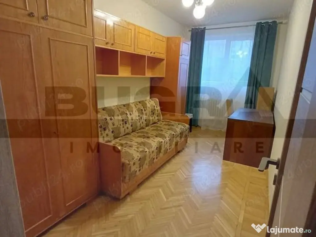 Apartament de 3 camere, decomandat, 65mp, parcare, zona I... 