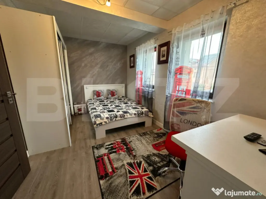 Casa moderna P+1+M, 3 dormitoare, zona Ford 