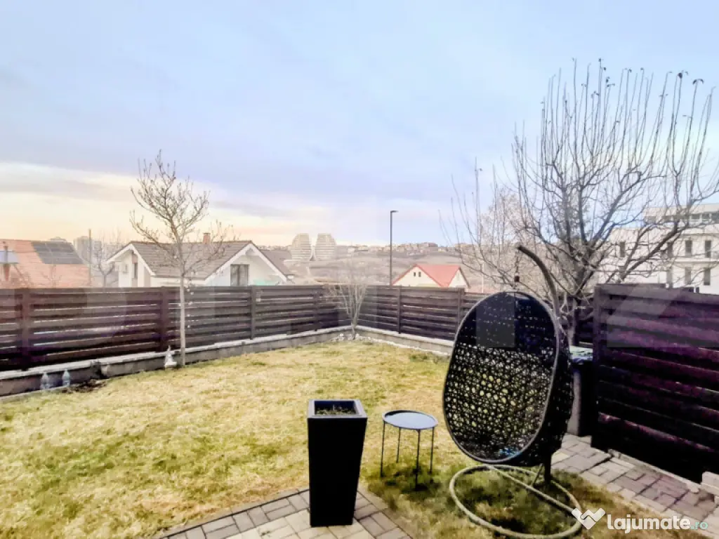 Apartament în casă cu 3 camere, 100mp și grădină propri 