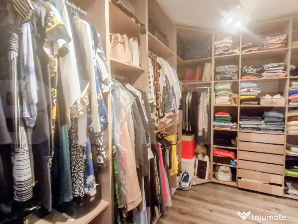 Apartament în casă cu 3 camere, 100mp și grădină propri 