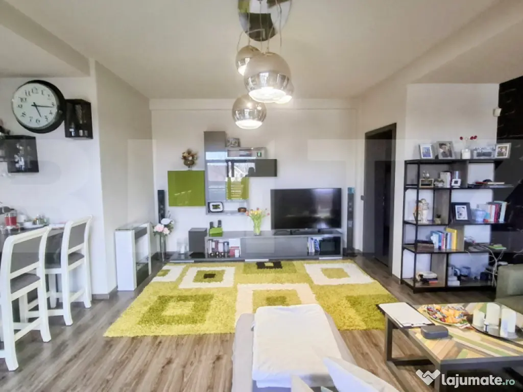 Apartament în casă cu 3 camere, 100mp și grădină propri 