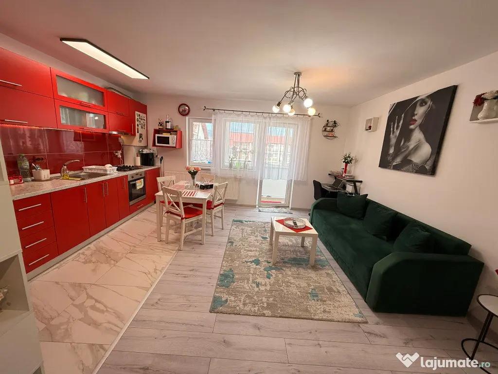 Apartament 2 camere semidecomandat zona Eroilor 