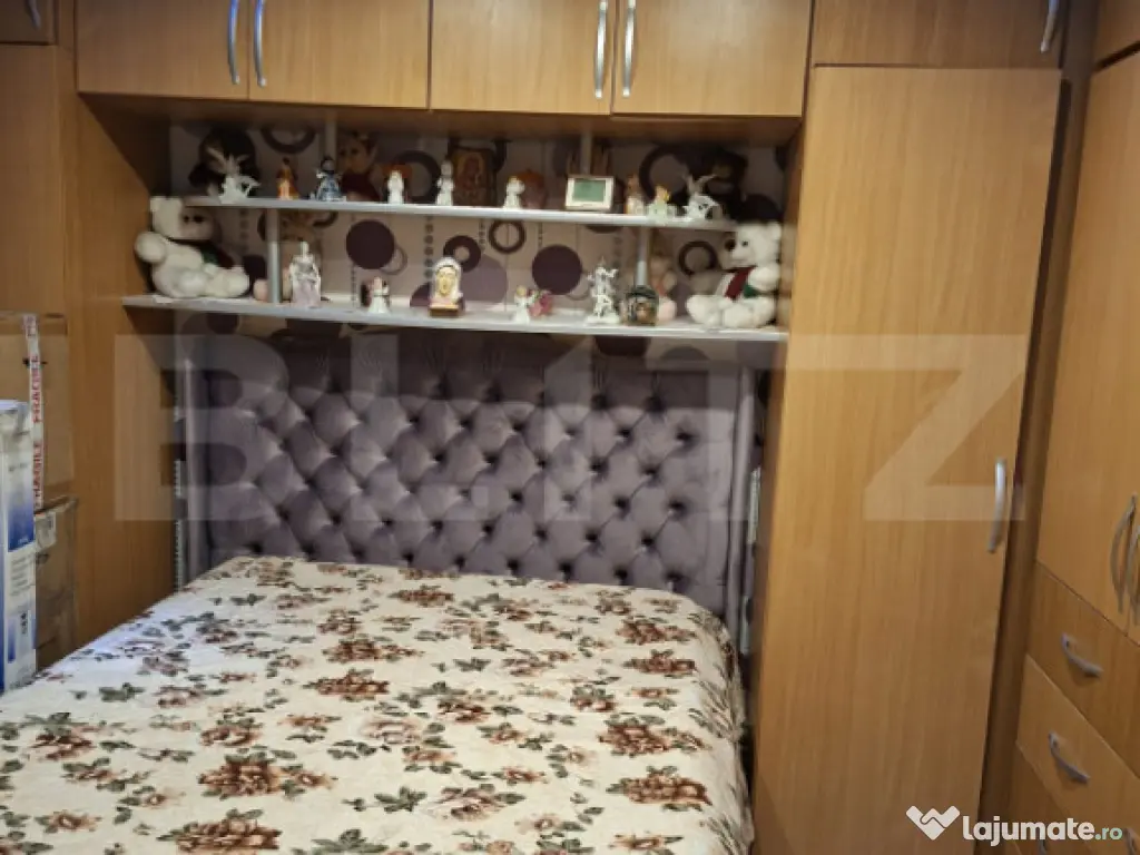 Apartament 3 camere, decomandat, 69 mp, etaj 3, Obcini 