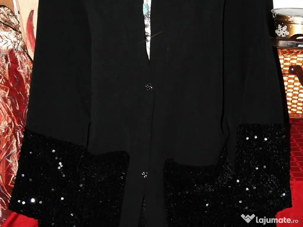 Cardigan superb cu paiete 