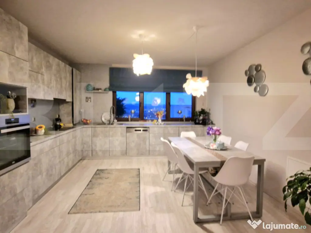 Duplex 140 mp utili, teren 320 mp, zona Vivo 