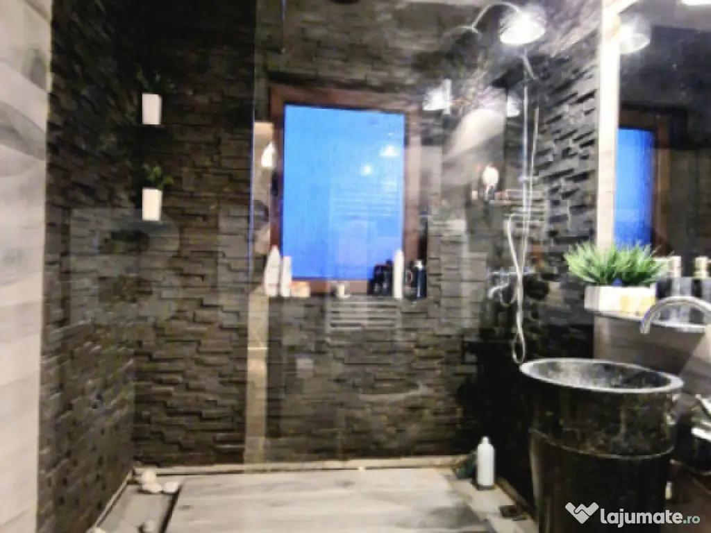 Duplex modern cu 140mp utili, panorama superba, teren 320mp, 