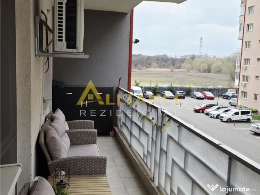 Apartament 3 camere 2 bai Confort City 