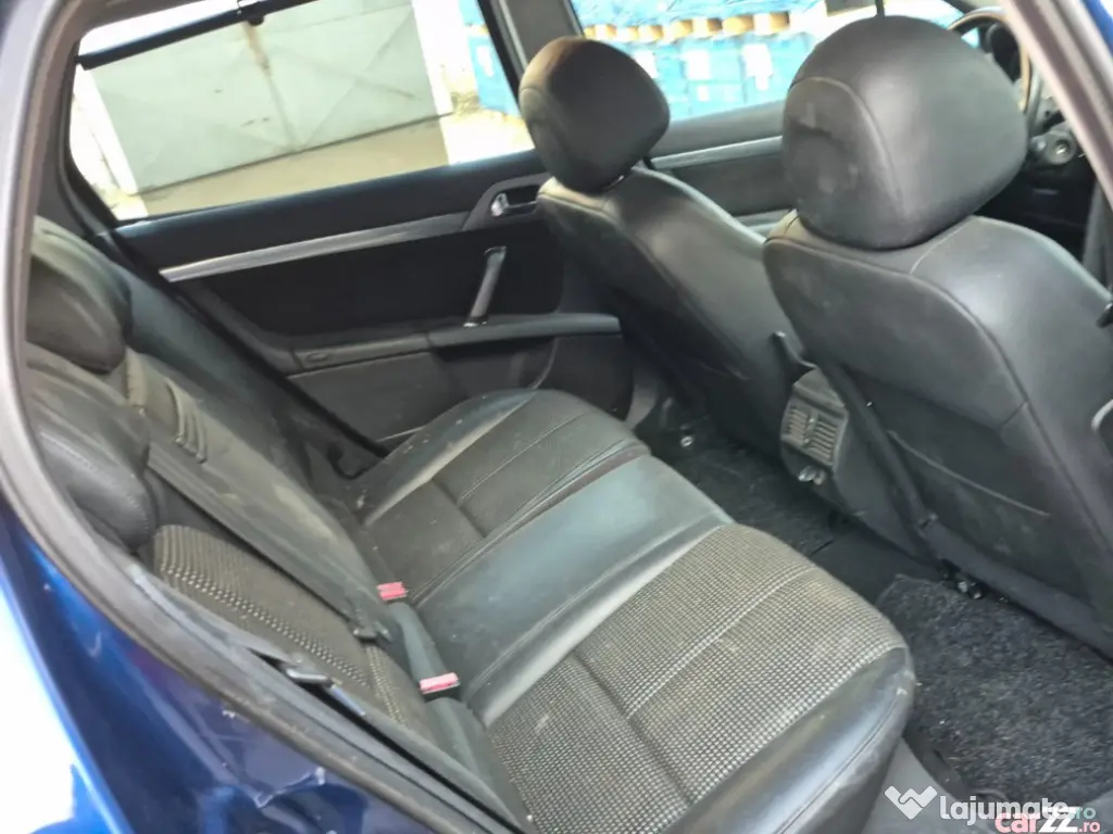 Peugeot 407 ,2.0 hdi automatic, 136cp, 16v,primul proprietar in România