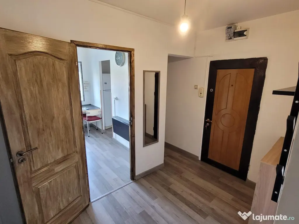 Brancoveanu, zona linistita, decomandat, 10 minute metrou, parcare 