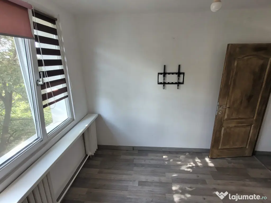 Brancoveanu, zona linistita, decomandat, 10 minute metrou, parcare 