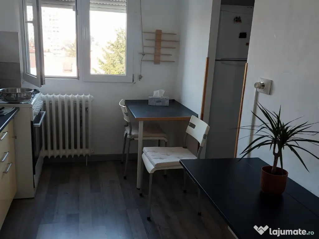 Brancoveanu, zona linistita, decomandat, 10 minute metrou, parcare 