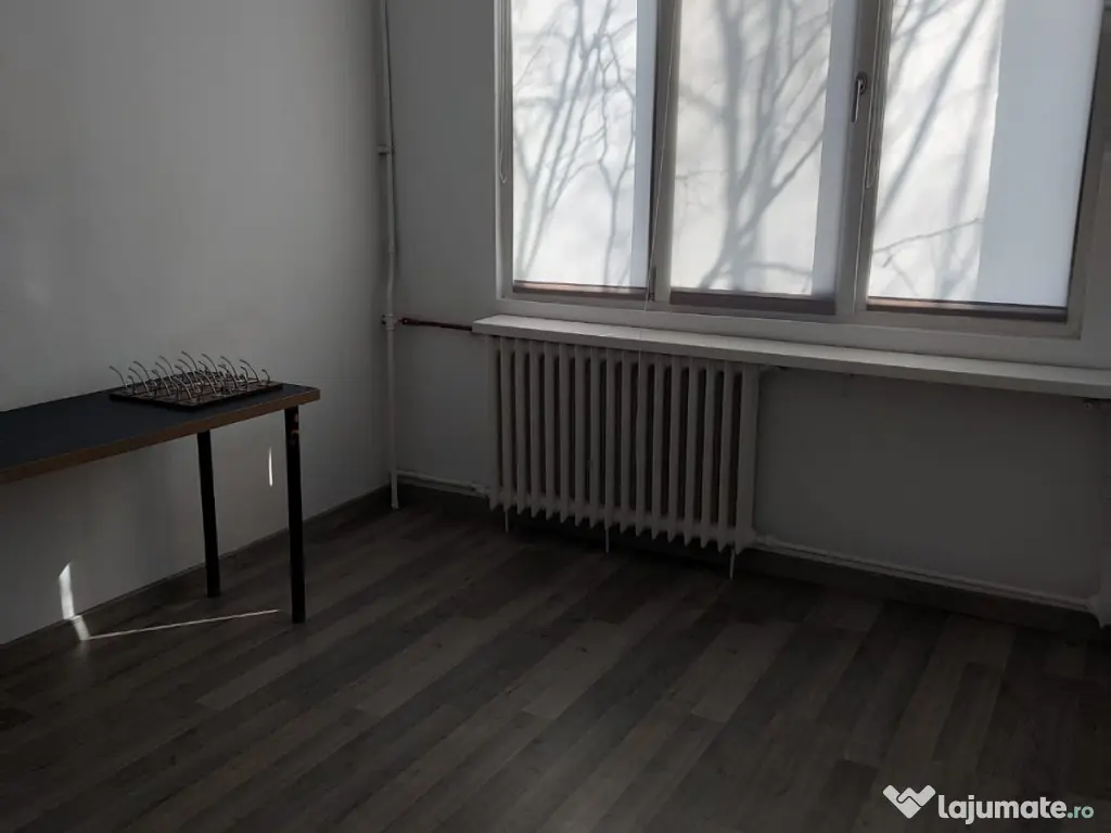 Brancoveanu, zona linistita, decomandat, 10 minute metrou, parcare 