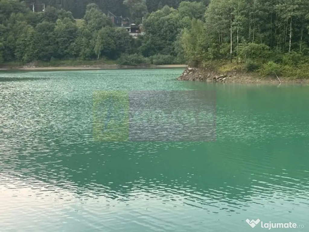 Teren cu deschidere la lac – Valea Doftanei, Prahova 
