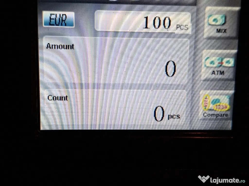 Masina de numarat bani aproape noua 