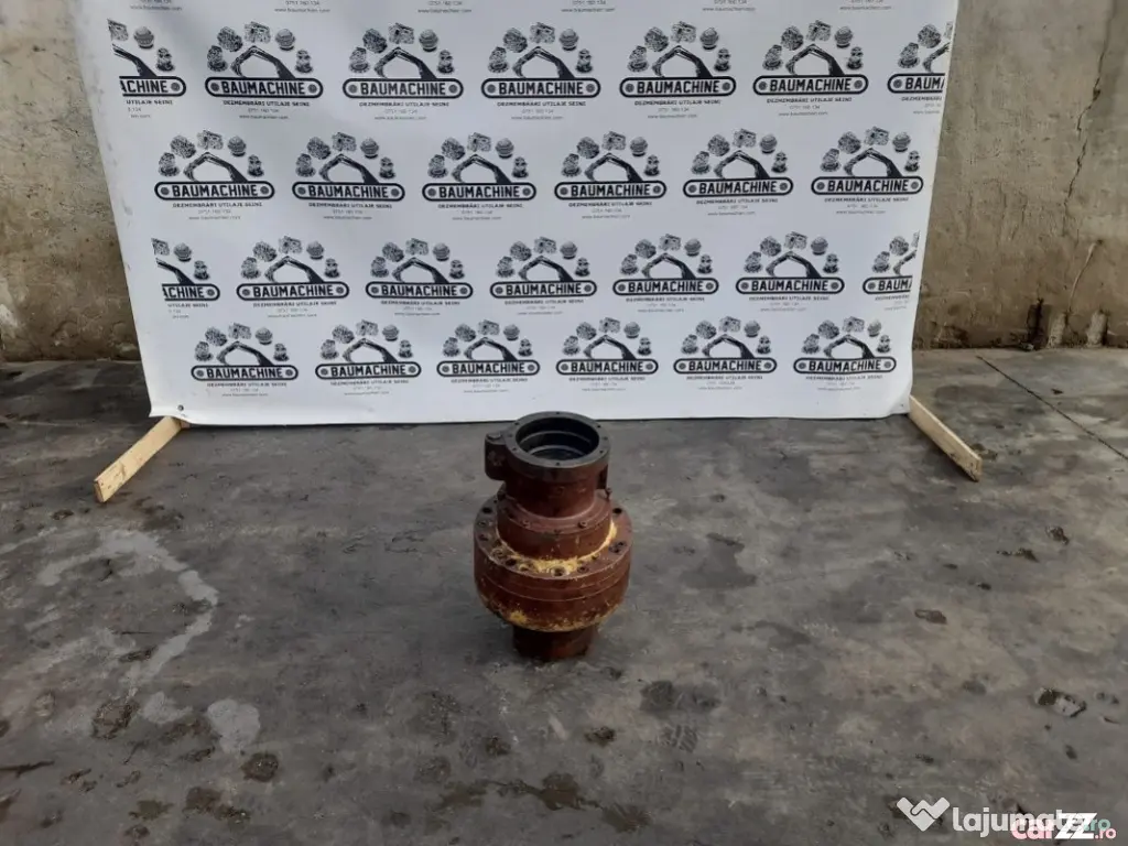 Reductor rotire Brevini ROT 60 I 30 pentru excavator pe roti Case 888 