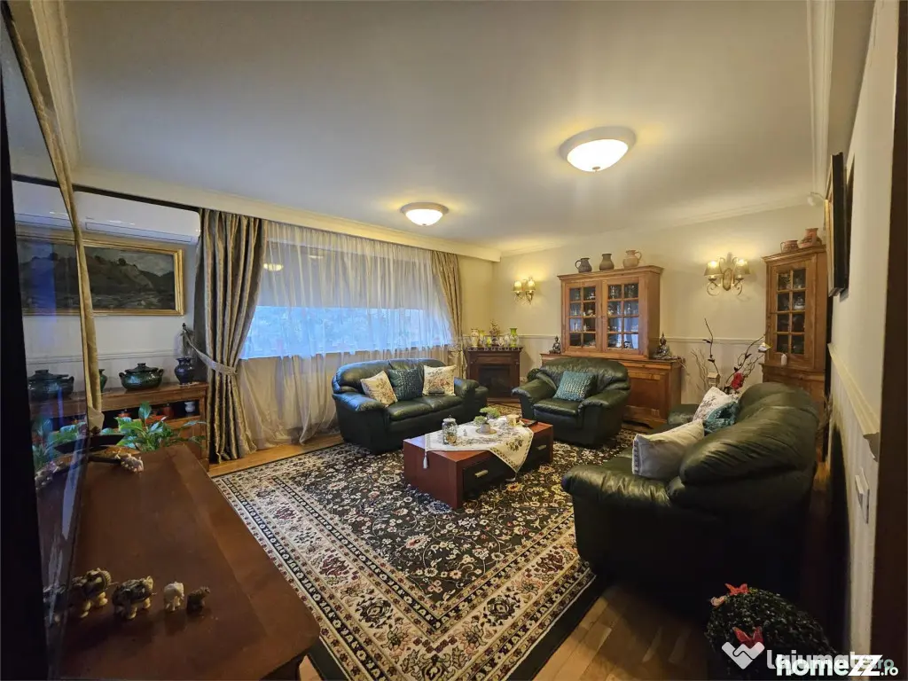 Vila / Casa D P M 350 mp - Aviatiei / str. Biharia 