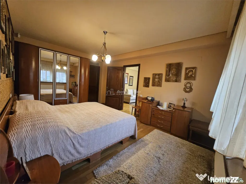 Vila / Casa D P M 350 mp - Aviatiei / str. Biharia 