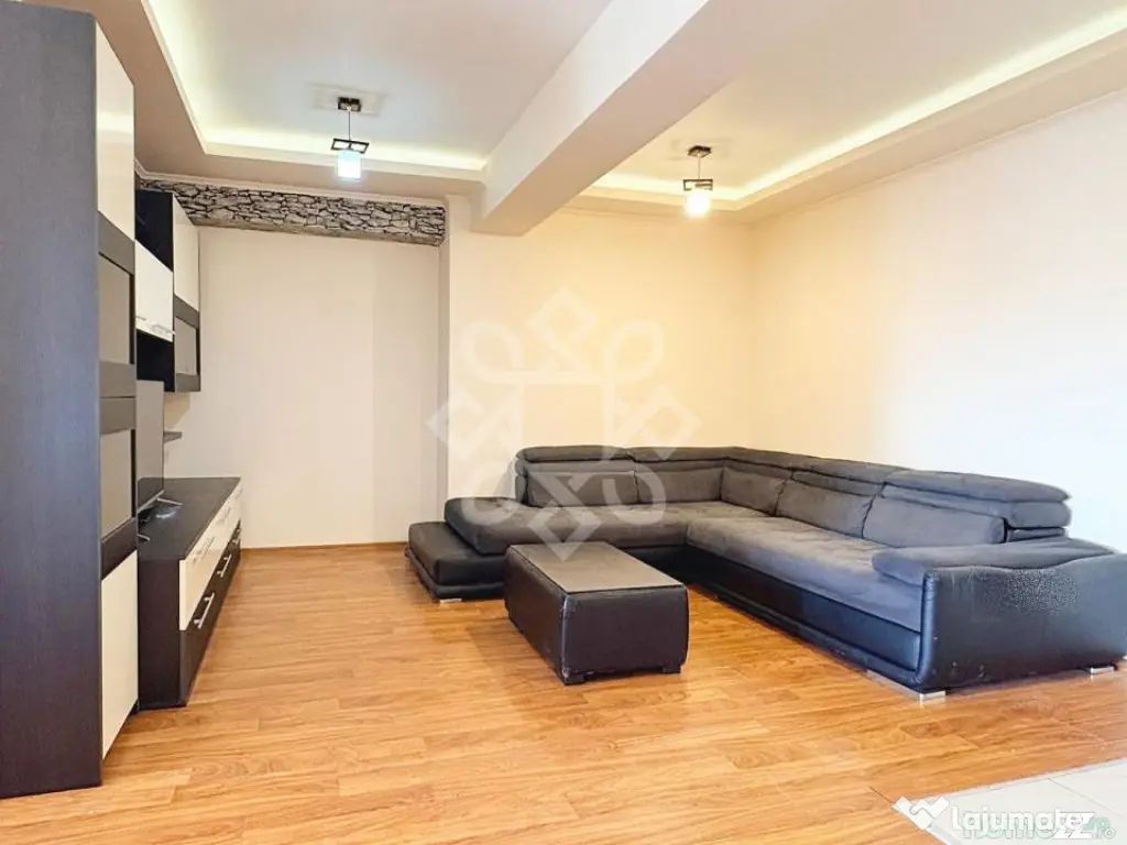 Apartament cu 3 camere de inchiriat in Nufarul Plaza, Oradea 
