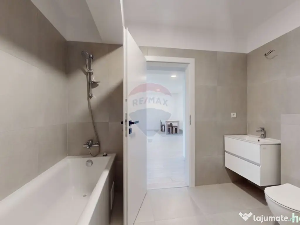 Apartament cu 3 camere | Etaj intermediar | Bloc nou | Pa... 