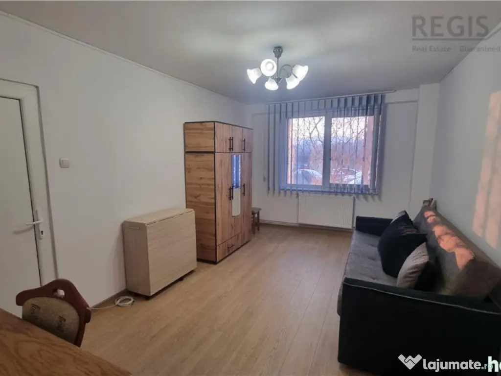 Apartament de trei camere , zona ITC 