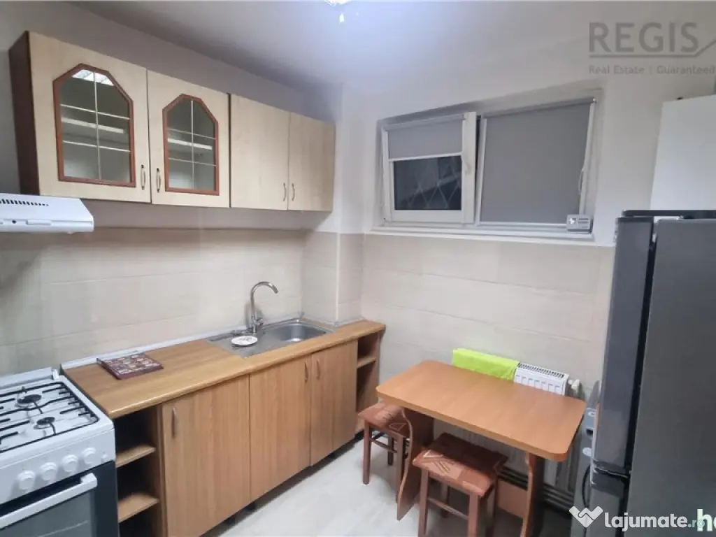 Apartament de trei camere , zona ITC 