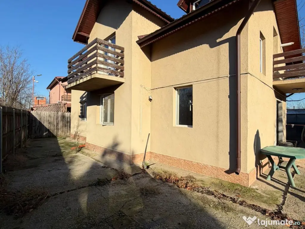 Casă de vânzare sau închiriere