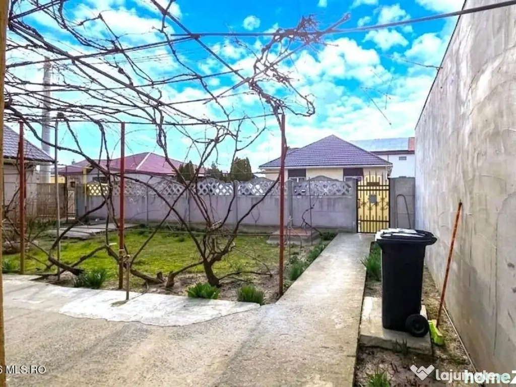 Cumpana - Str. Crinului 5, casa cu teren 625 mp, deschide... 