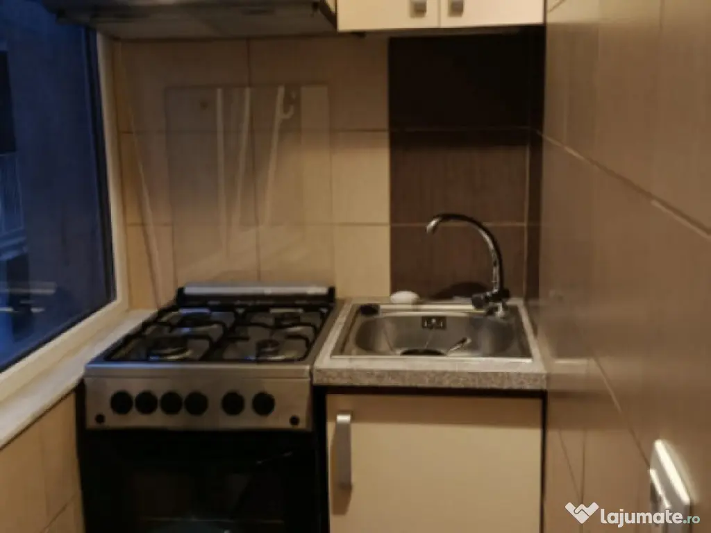 Garsonieră situată in zona FAR 