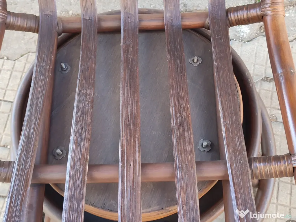 Scaun balansoar Thonet 