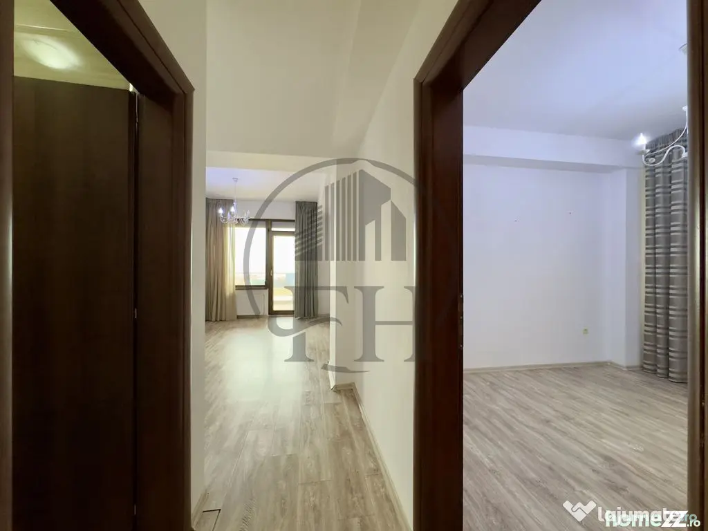 Apartament 3 camere de vanzare Mamaia, zona Summerland 