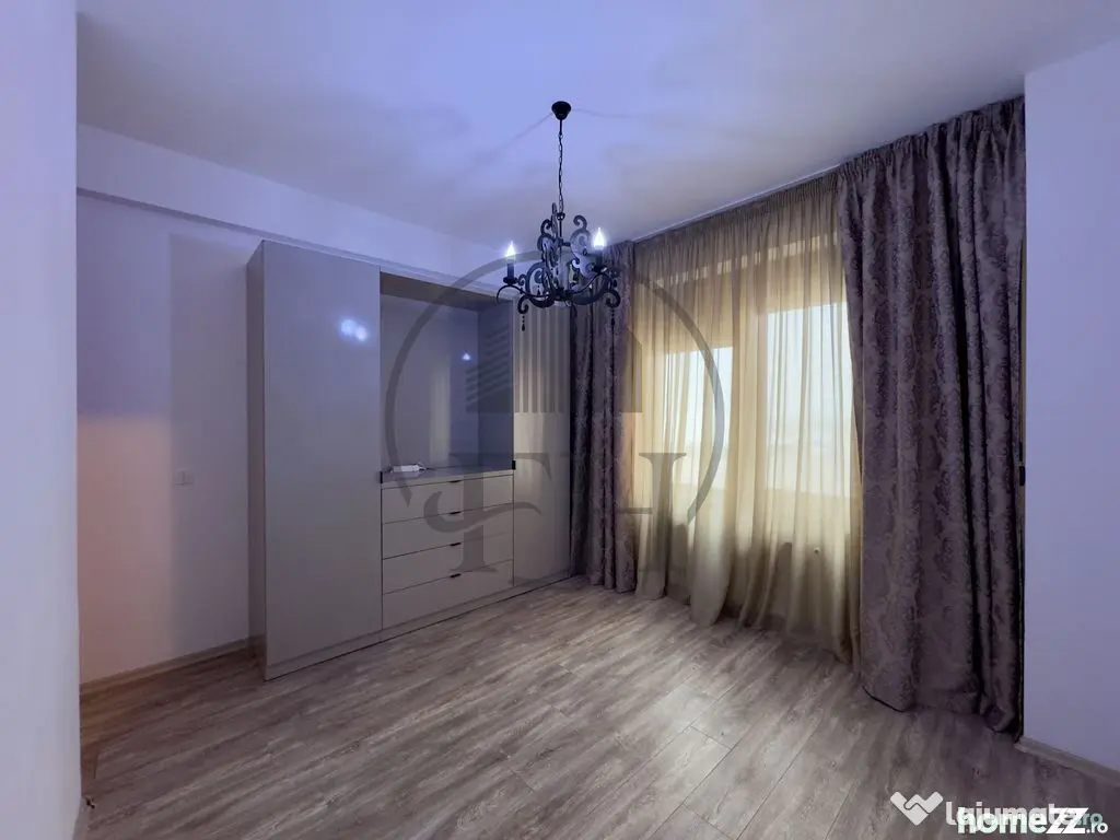 Apartament 3 camere de vanzare Mamaia, zona Summerland 