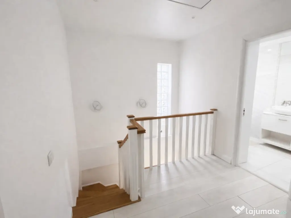 Vila cocheta 180 mp construiti, 340mp teren mobilata utilata 