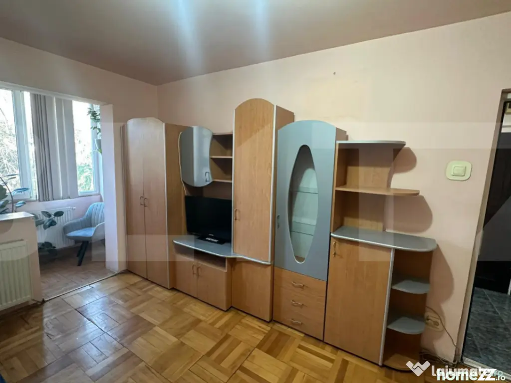 Apartament 2 camera, 50 mp, zona Aurel Vlaicu 