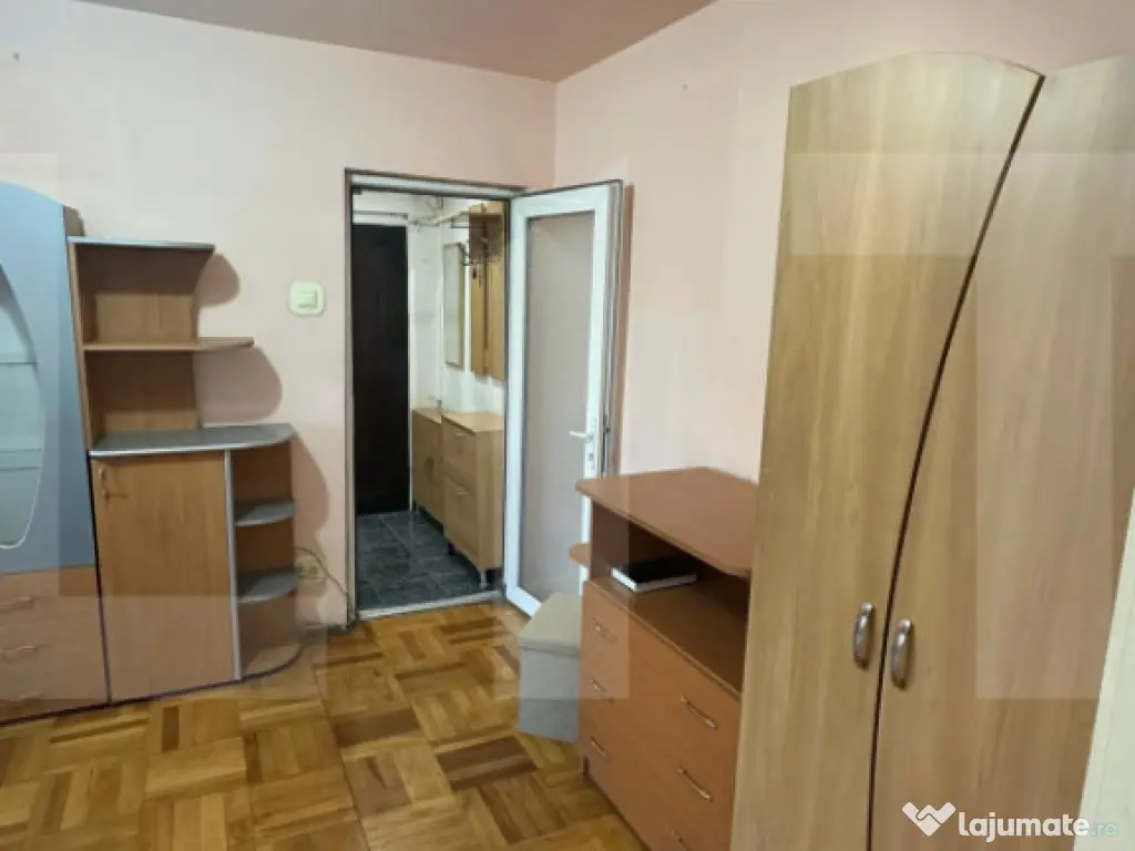 Apartament 2 camera, 50 mp, zona Aurel Vlaicu 