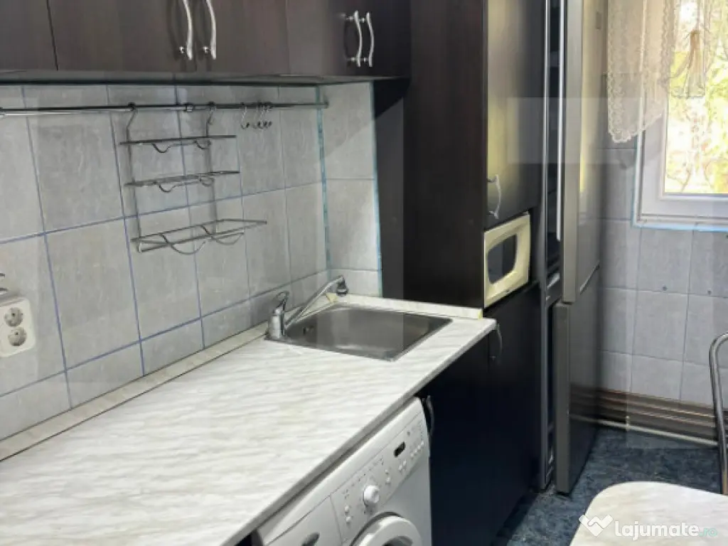 Apartament 2 camera, 50 mp, zona Aurel Vlaicu 