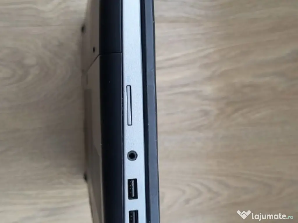 Dell Precision 7720 - AZERTY 