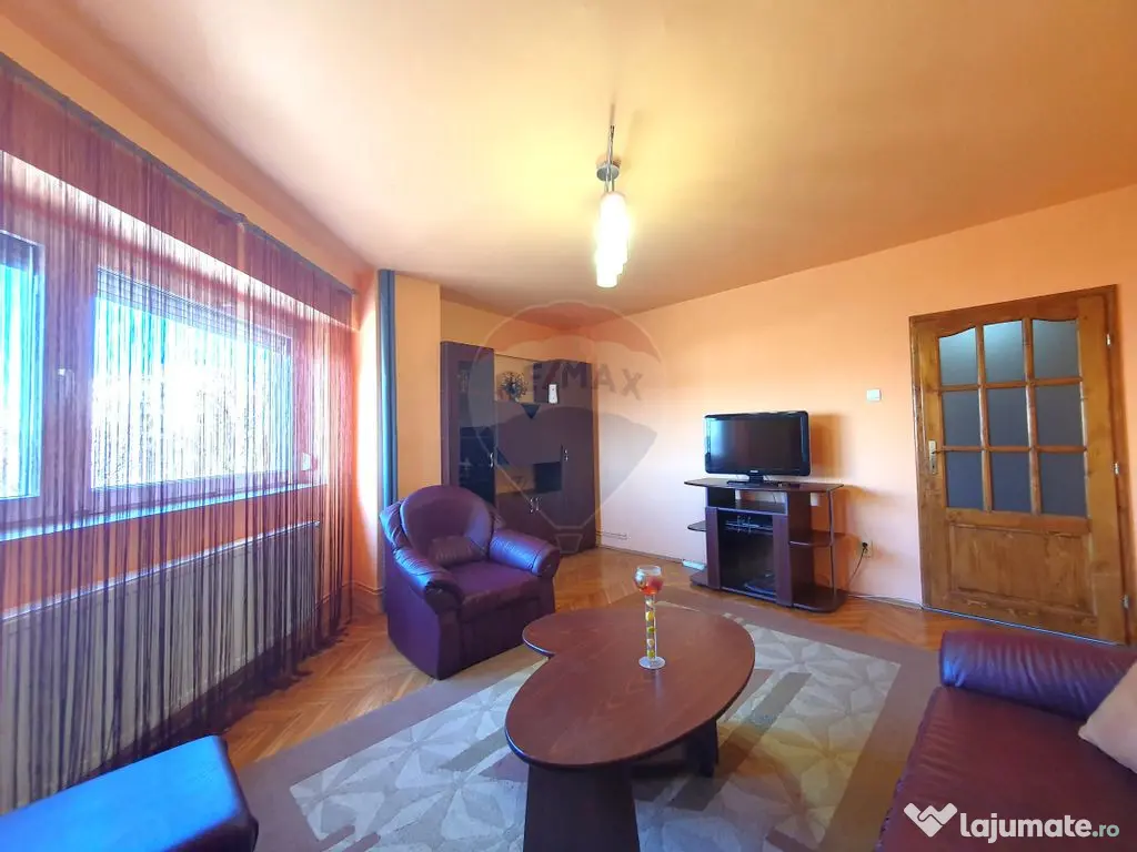 Inchiriez apartament 2 camere Vlaicu, decomandat, etaj 2,... 