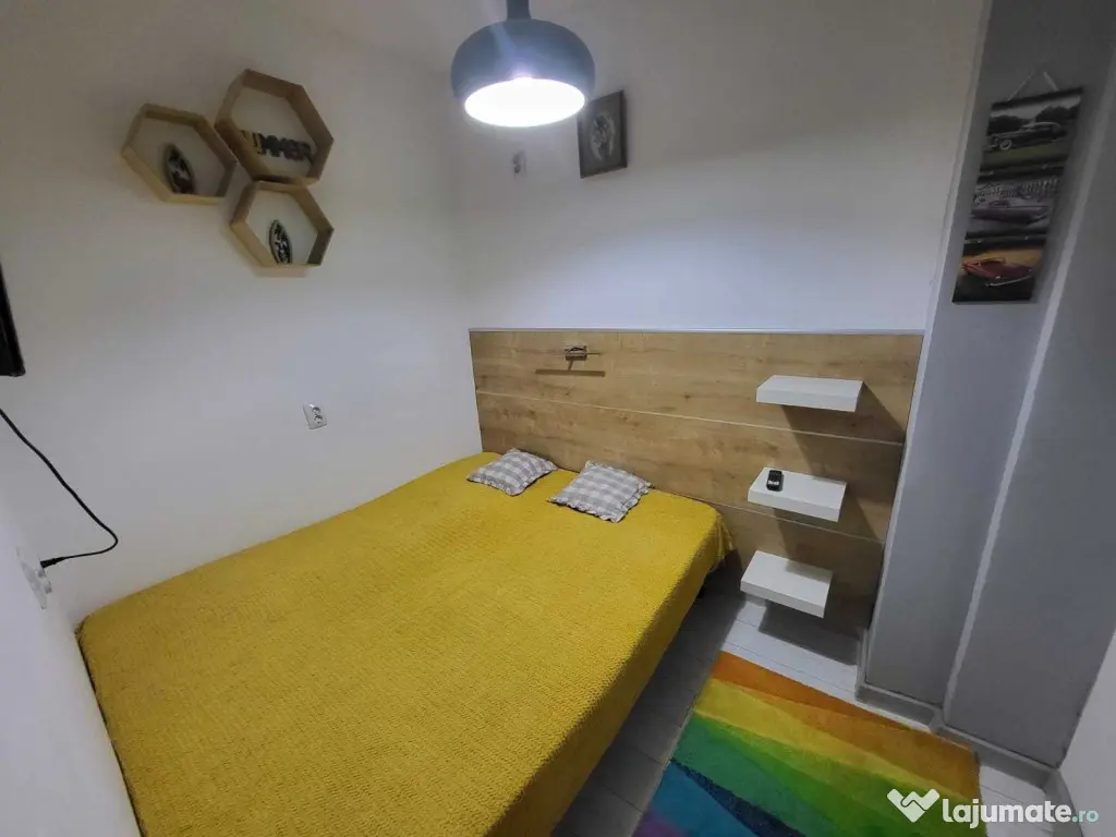 Piata sudului martisor bloc nou etaj 8 