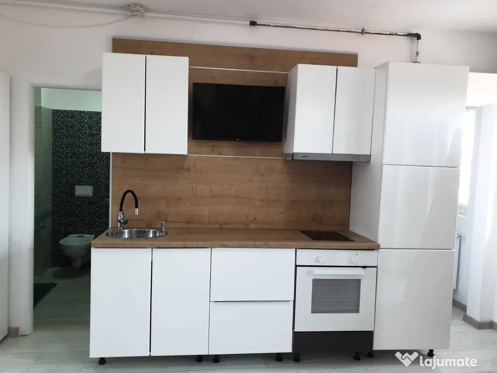 Piata sudului martisor bloc nou etaj 8 