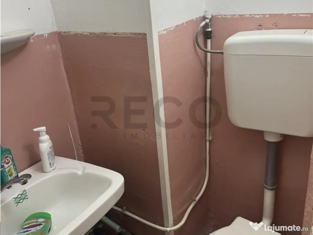 RECO apartament 3 camere in Decebal